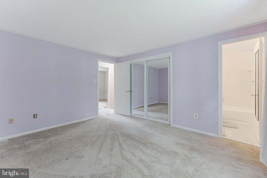 3314 Pathway Ct