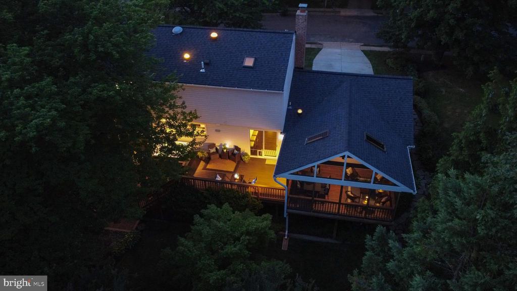 12013 Cheviot Dr