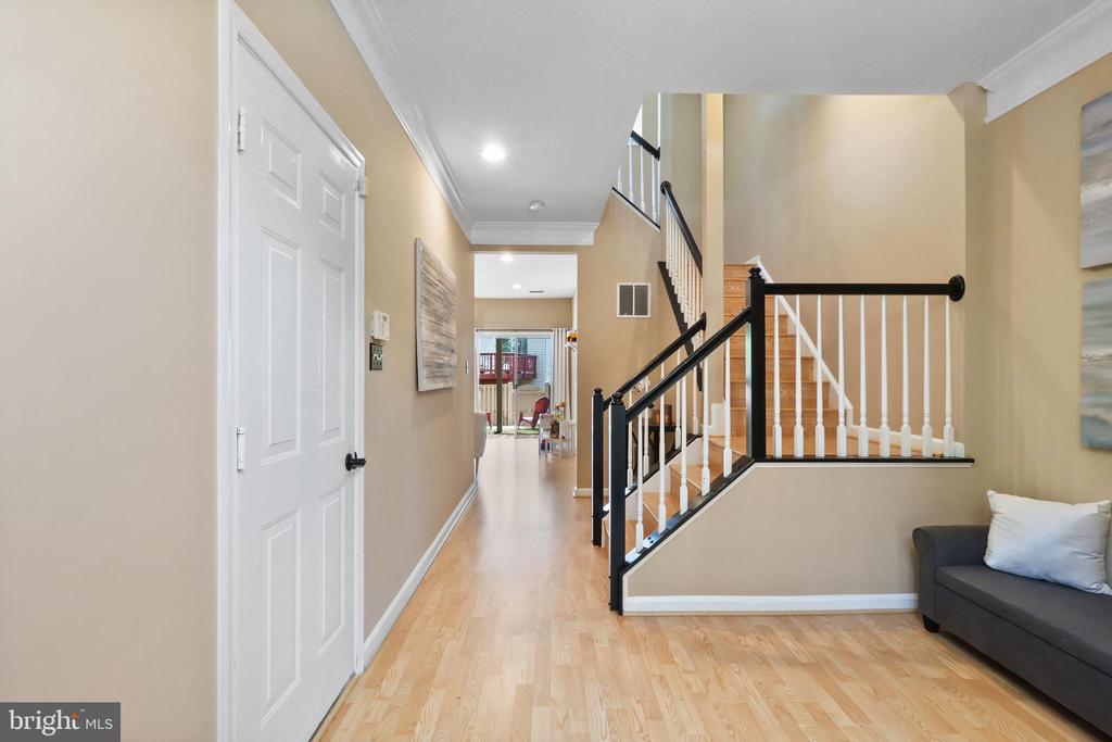 13619 Red Squirrel Way