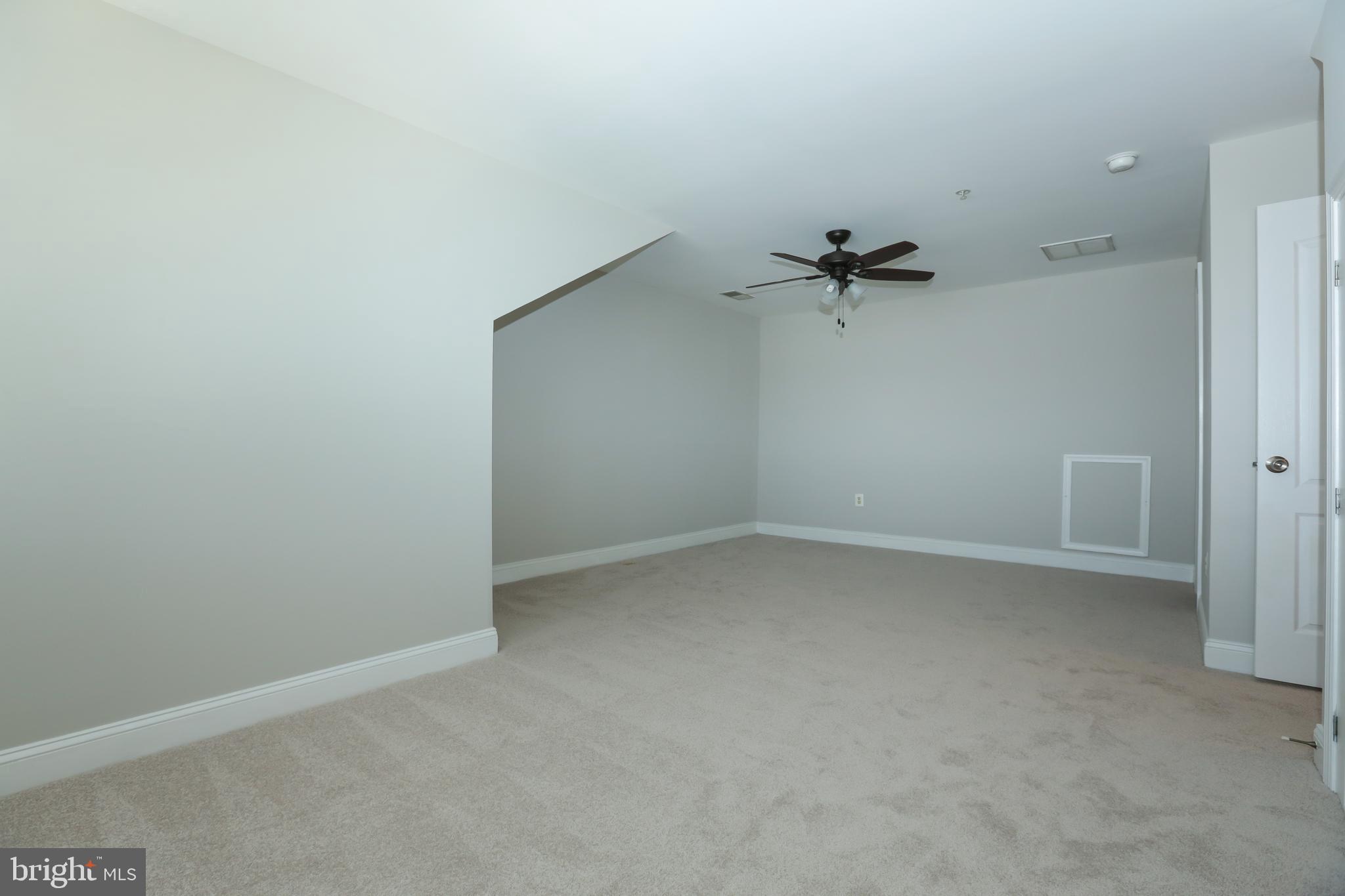 2066 Capstone Cir