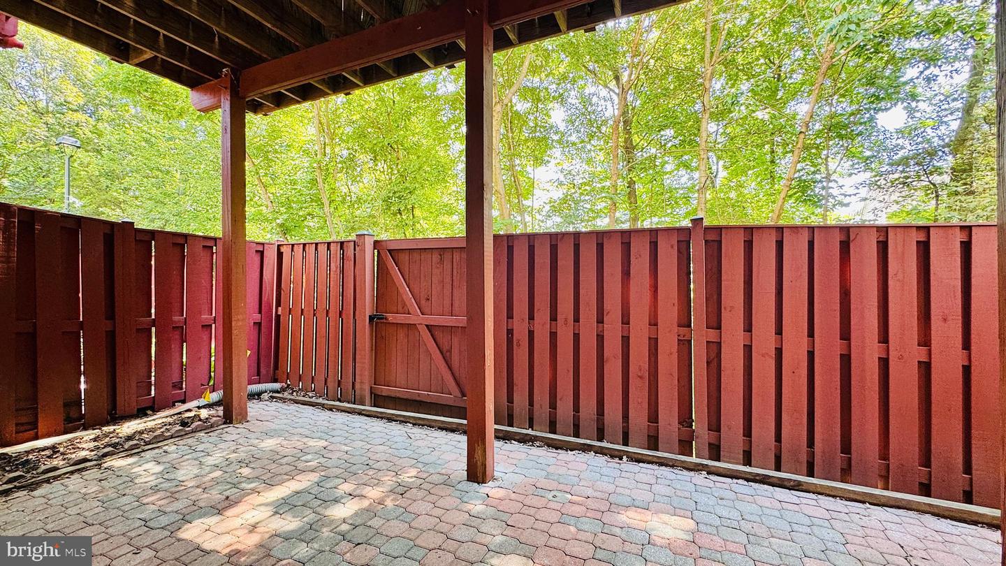 2066 Capstone Cir
