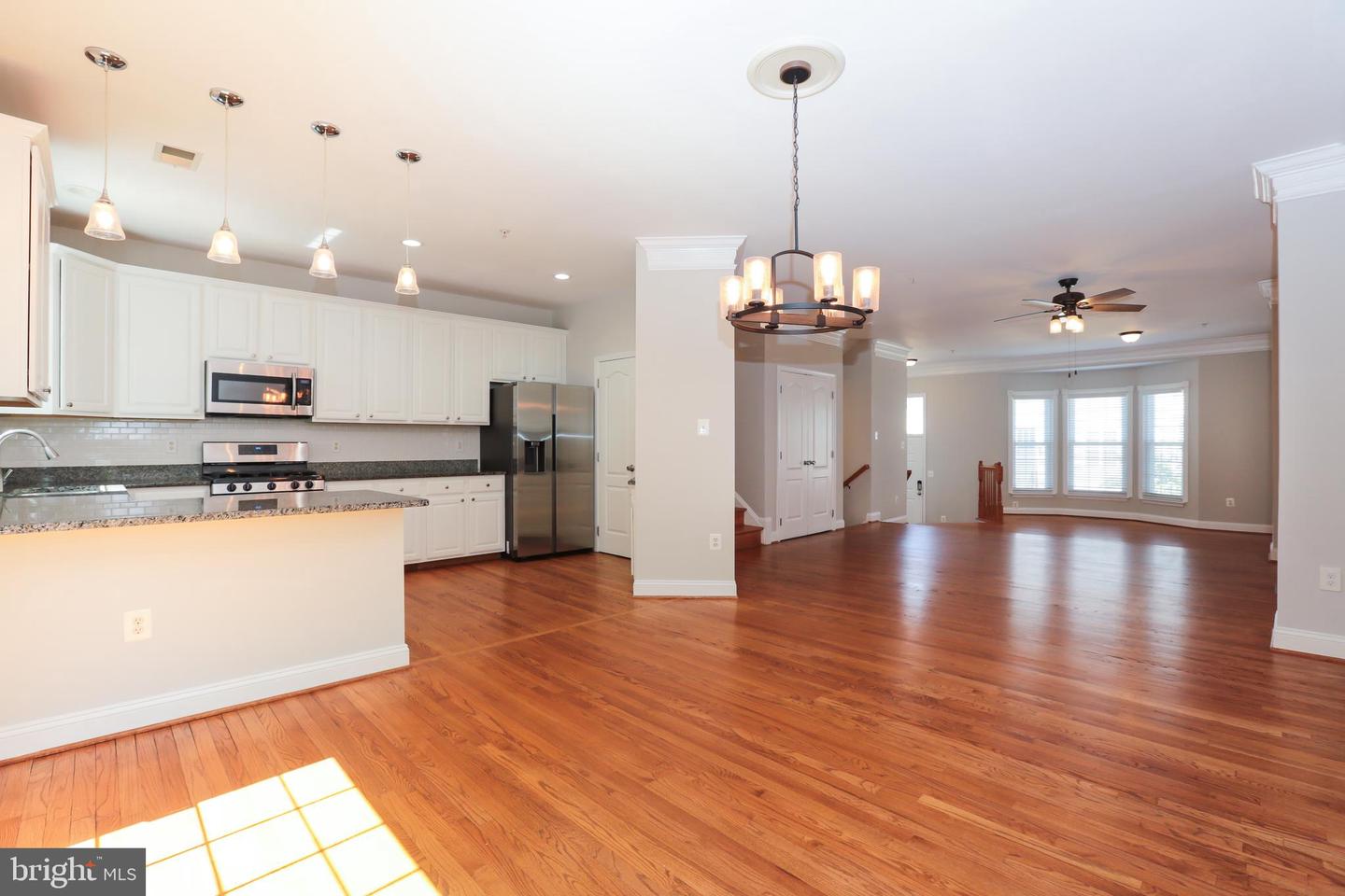 2066 Capstone Cir