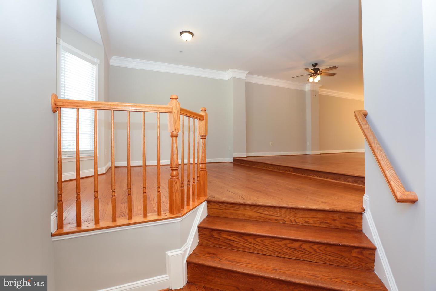 2066 Capstone Cir