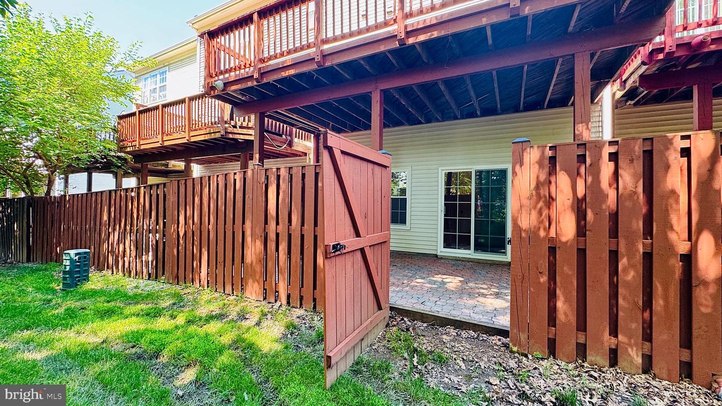 2066 Capstone Cir