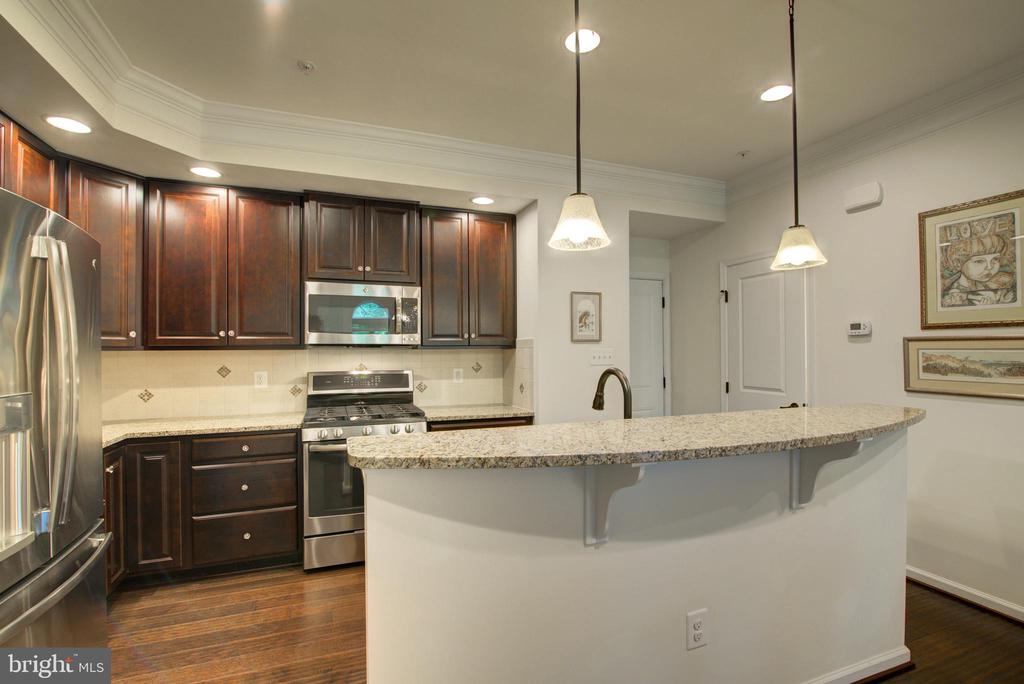 13764 EARHART CIRCLE