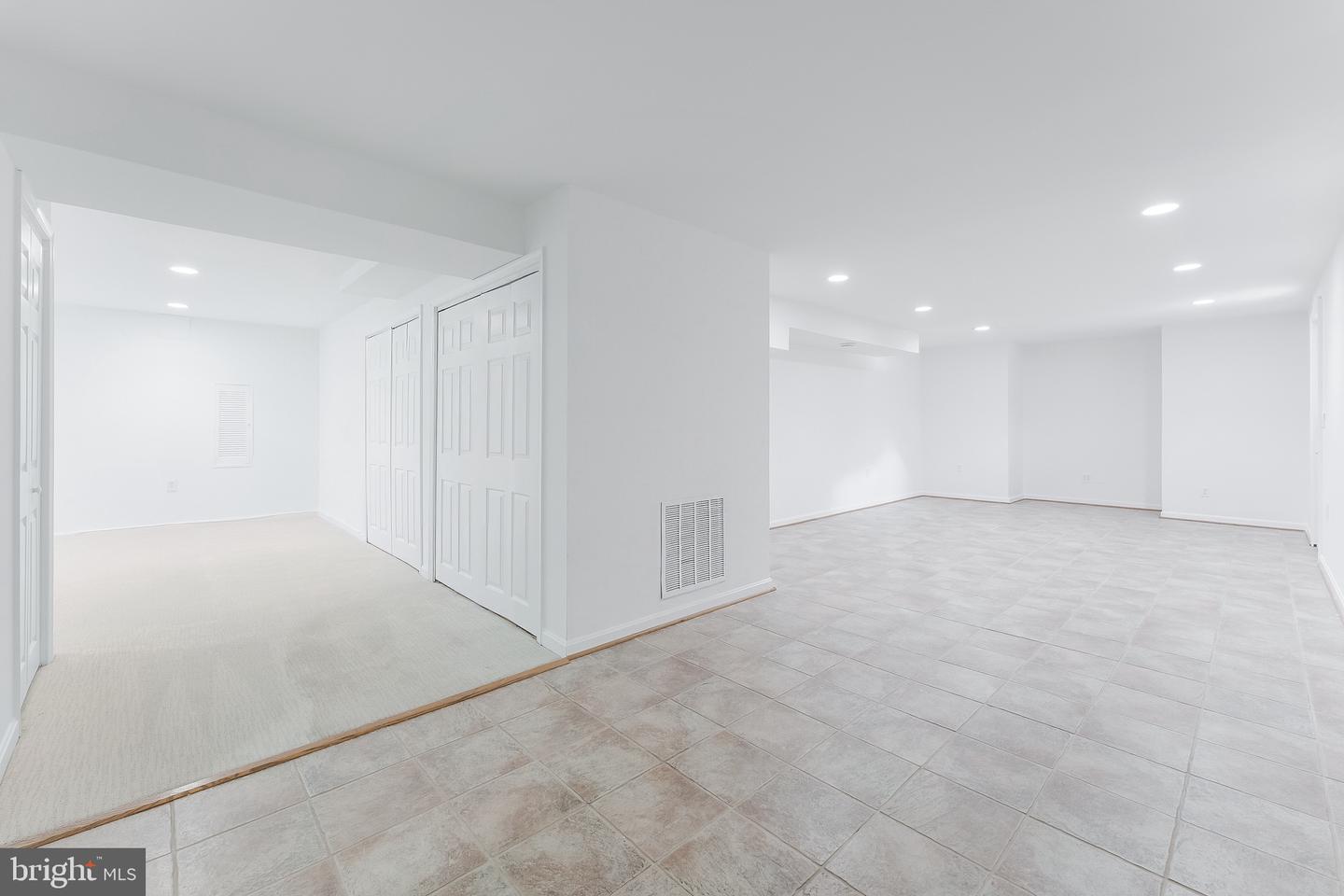 11681 Gilman Ln