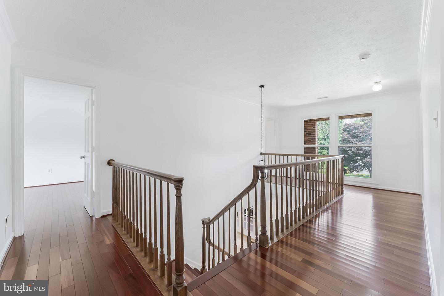 11681 Gilman Ln