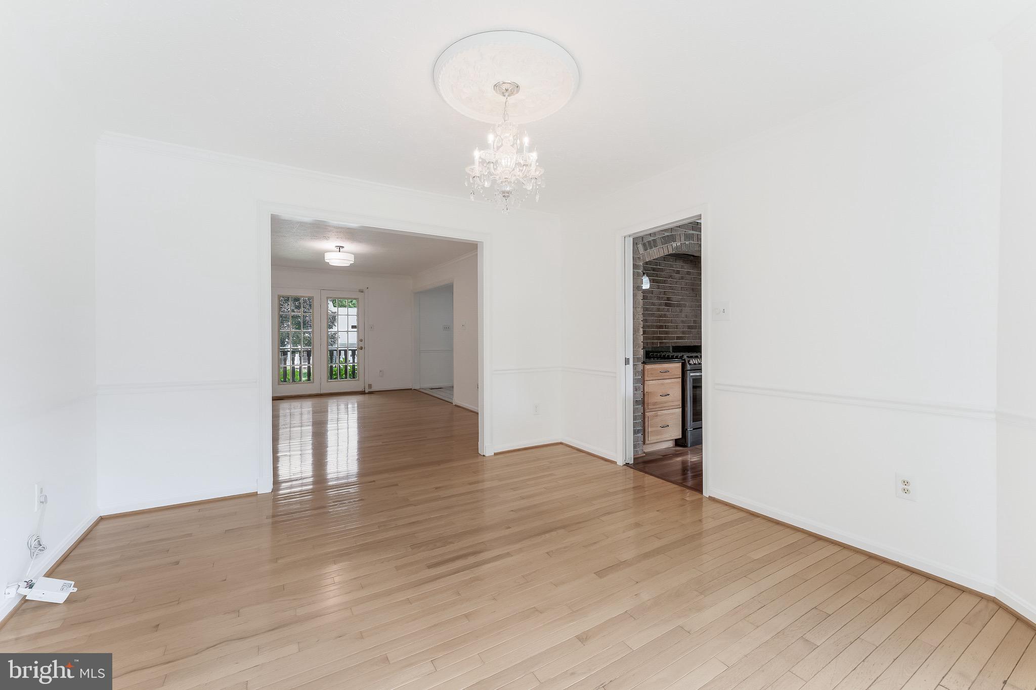 11681 Gilman Ln