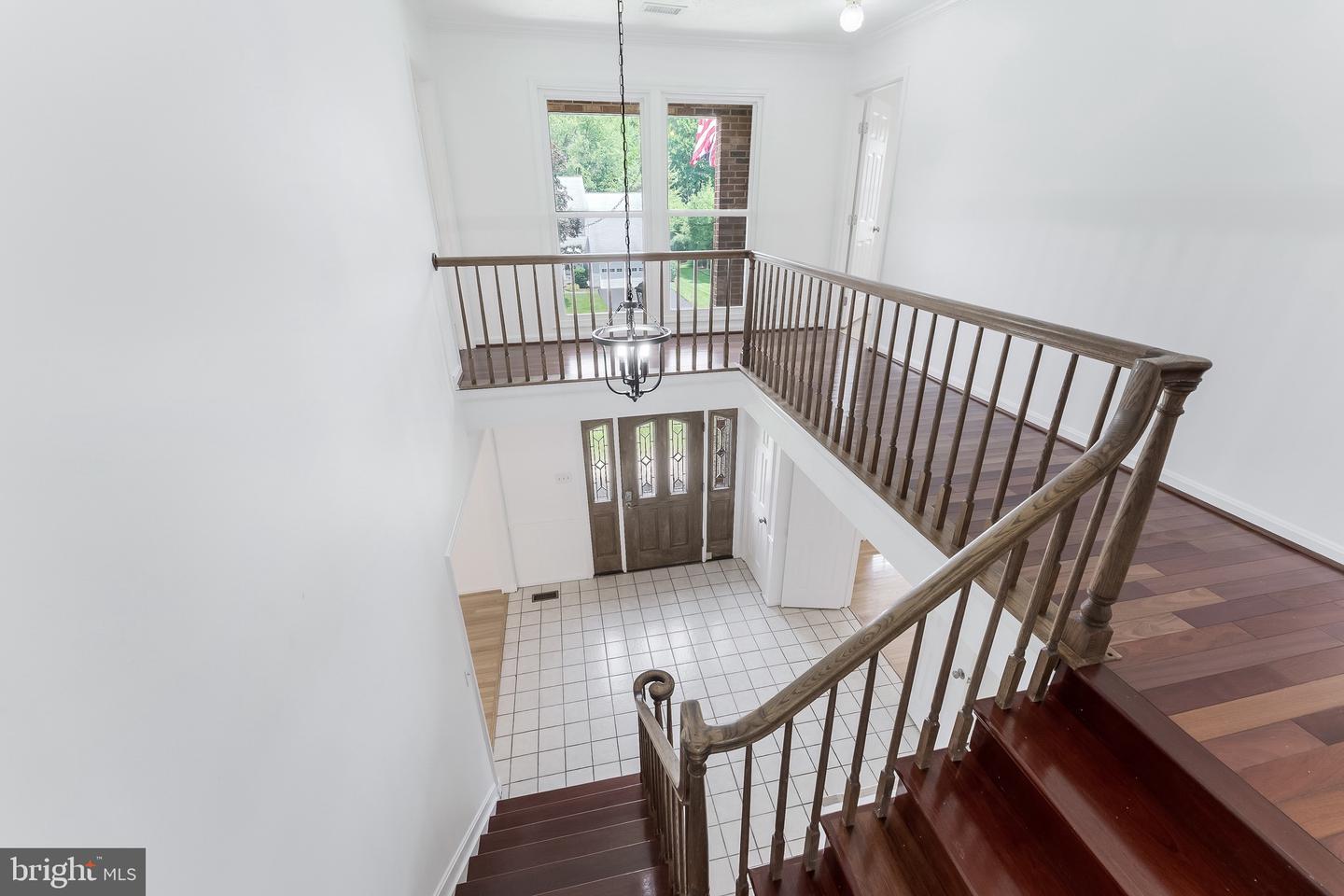 11681 Gilman Ln
