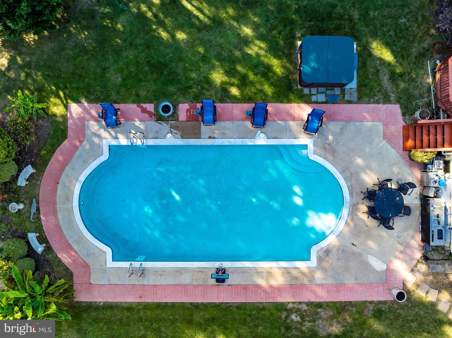 11681 Gilman Ln