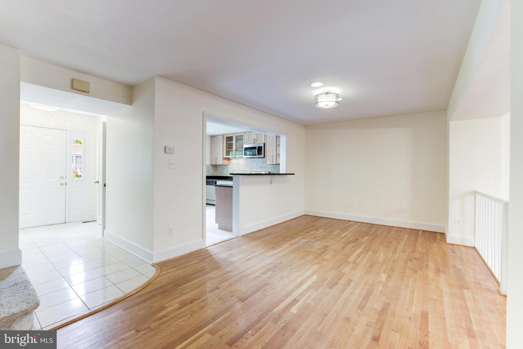 8509 JEFFERSONIAN CT