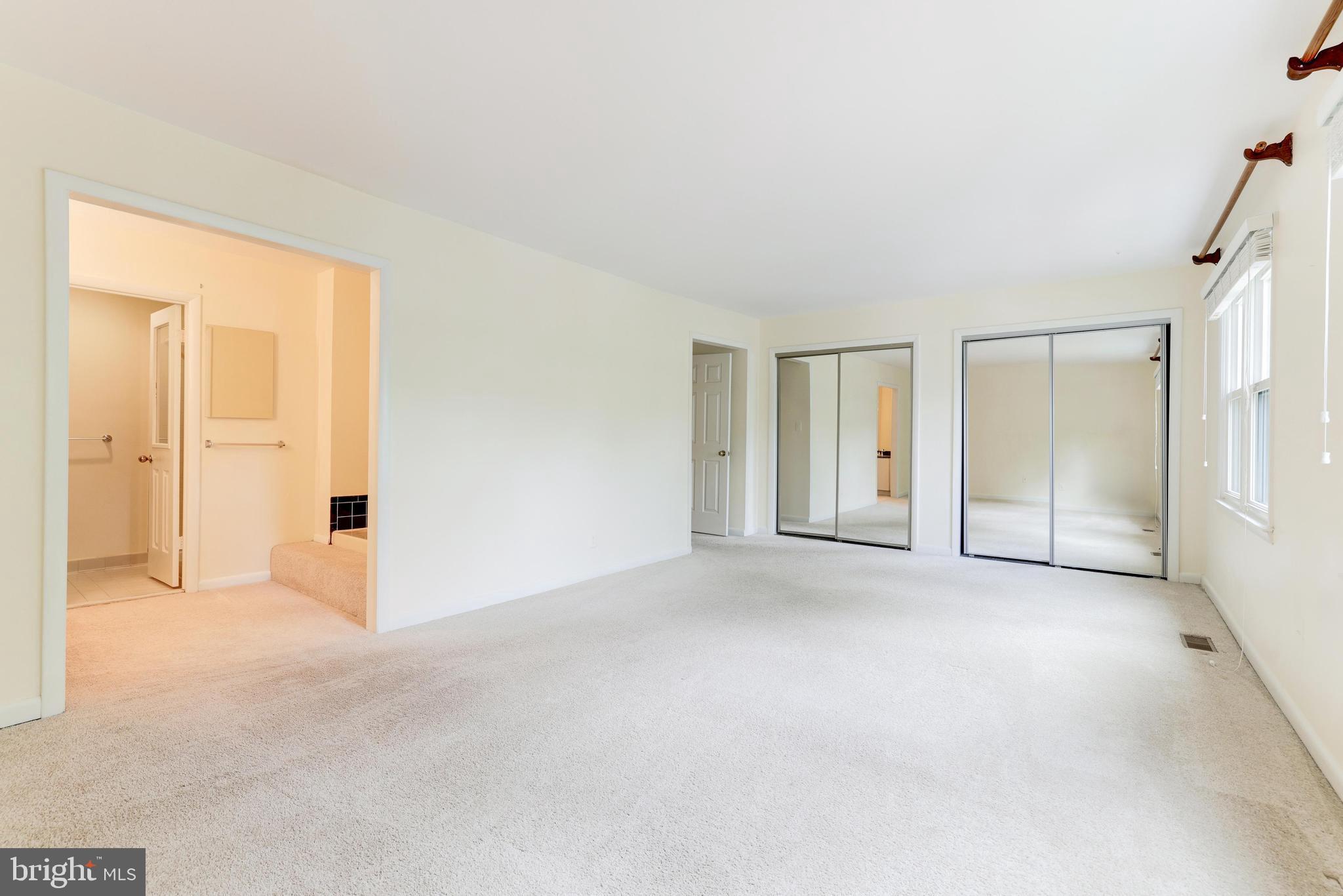 8509 JEFFERSONIAN CT