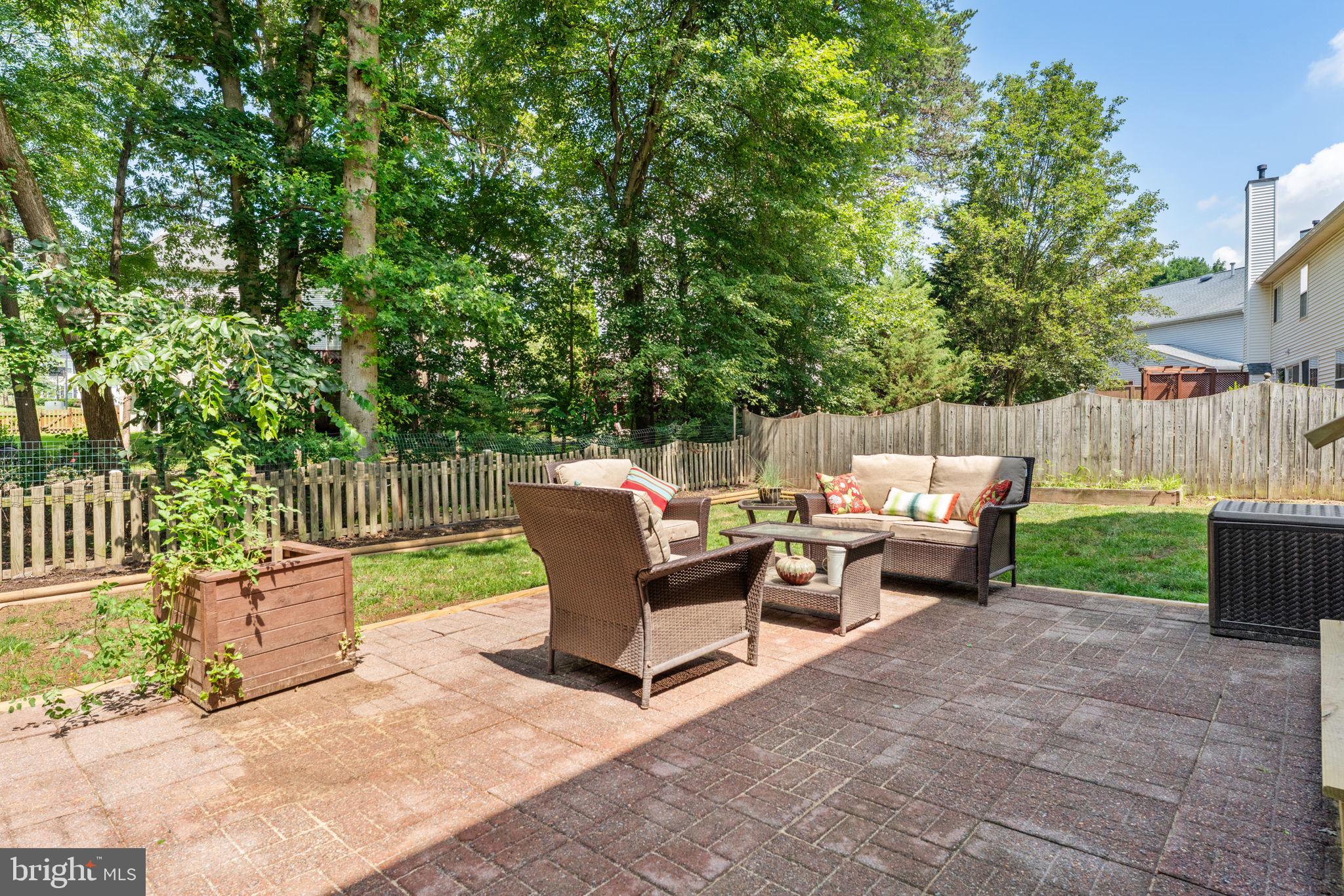 6910 SHARPSBURG DRIVE