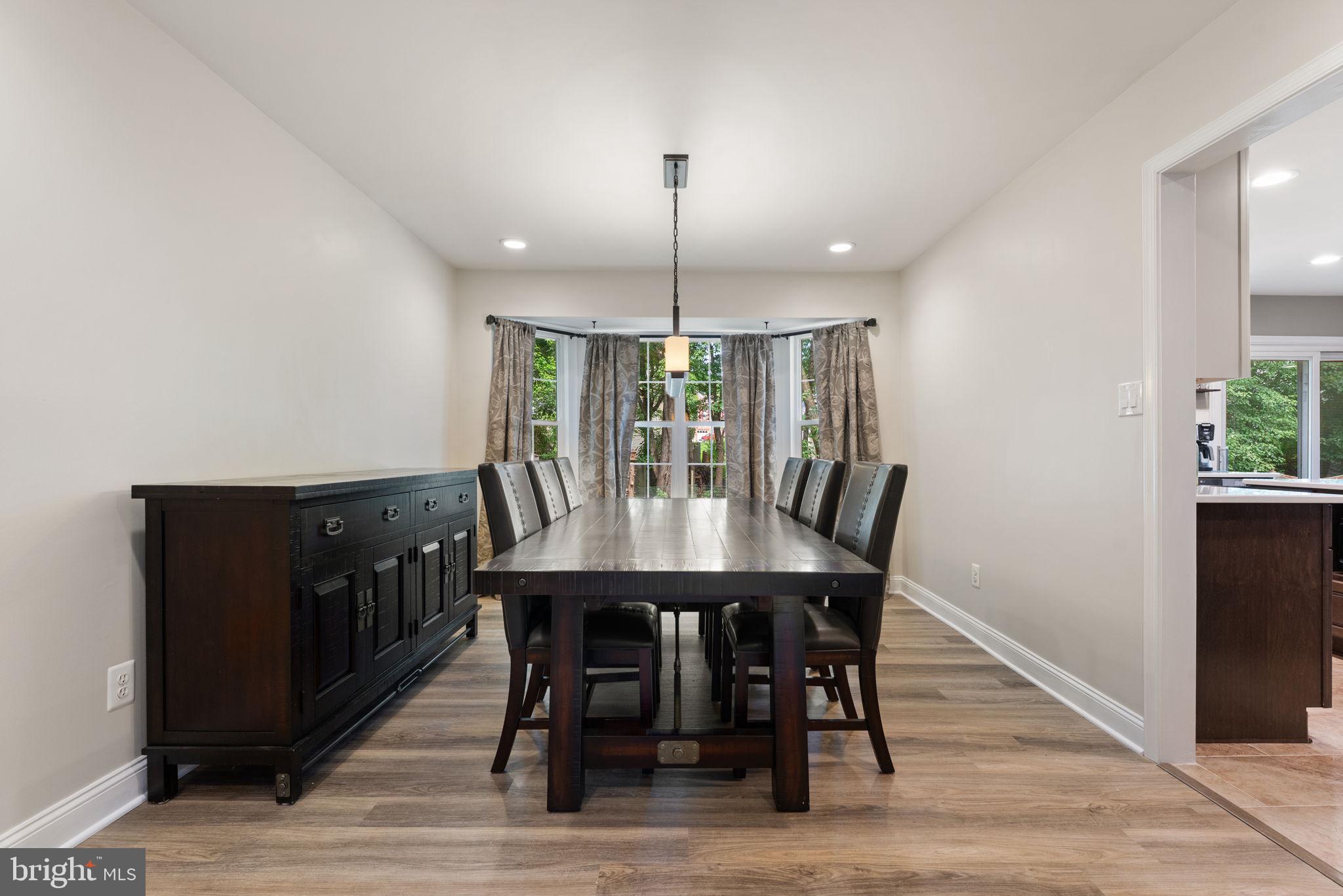 6910 SHARPSBURG DRIVE