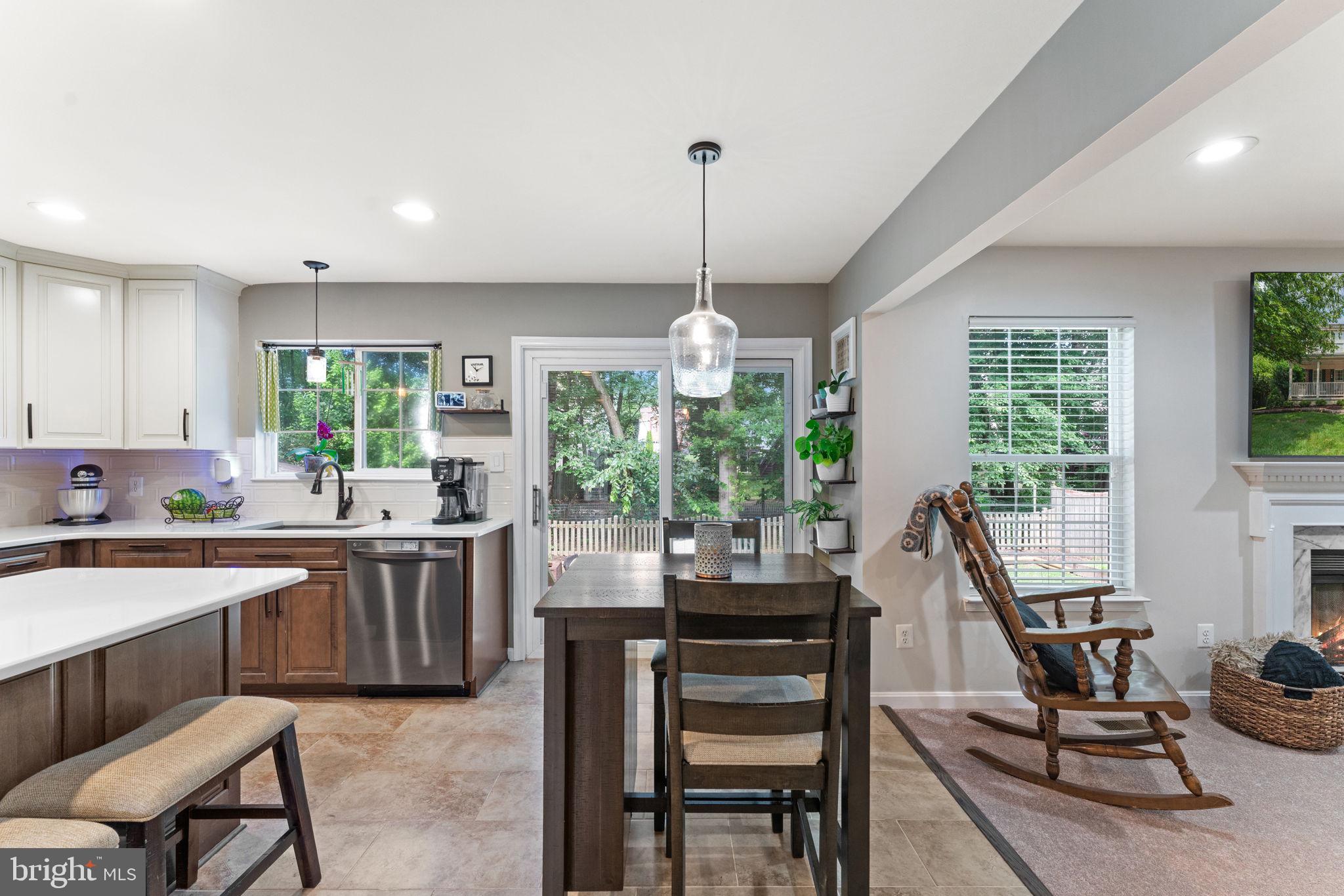 6910 SHARPSBURG DRIVE