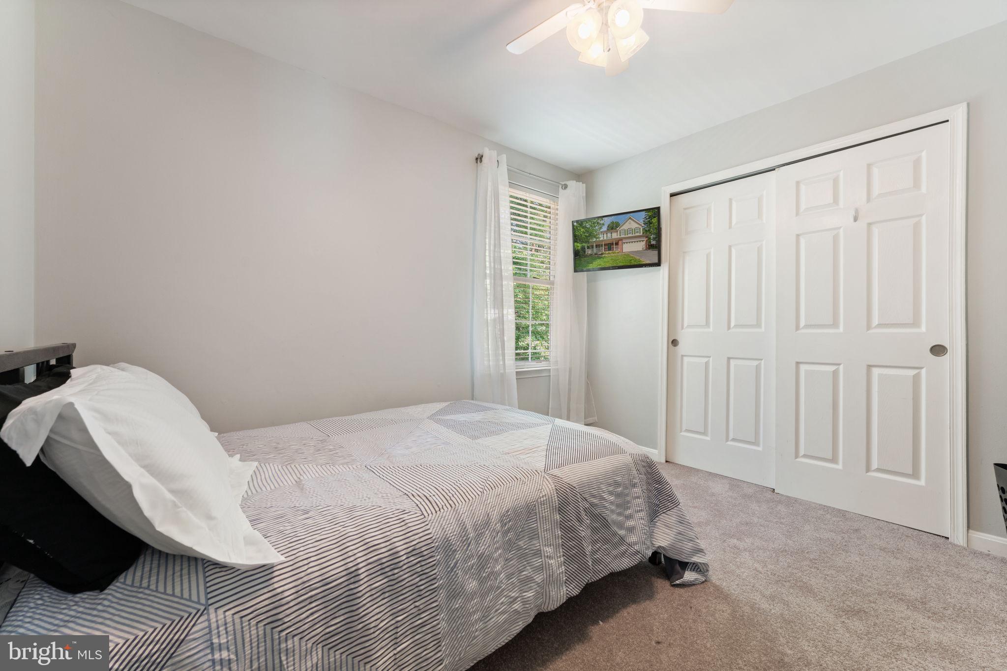 6910 SHARPSBURG DRIVE