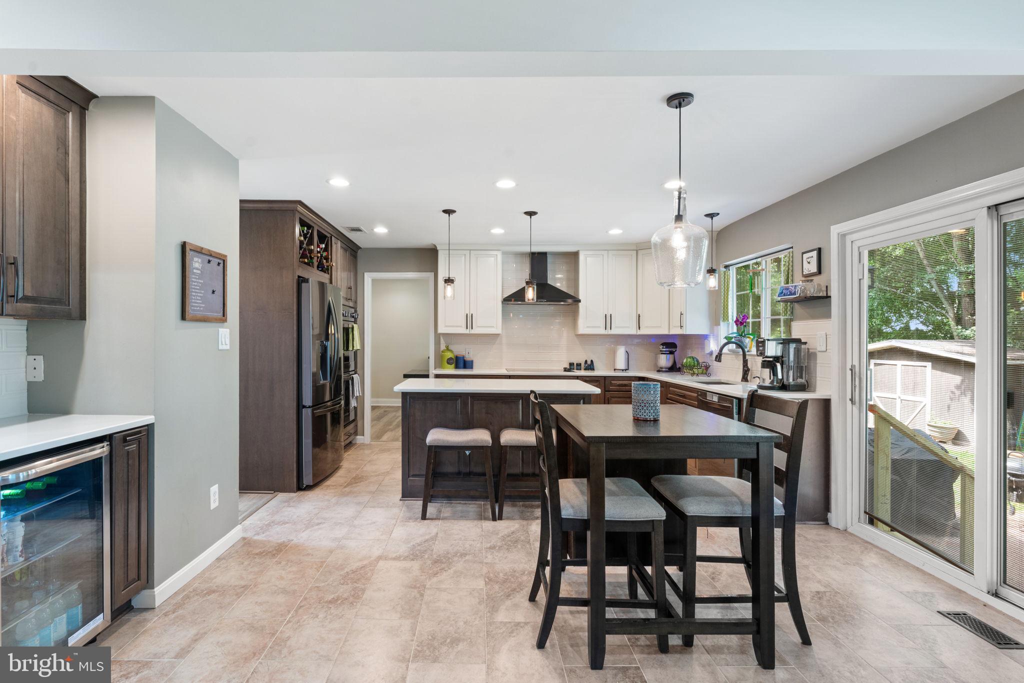 6910 SHARPSBURG DRIVE