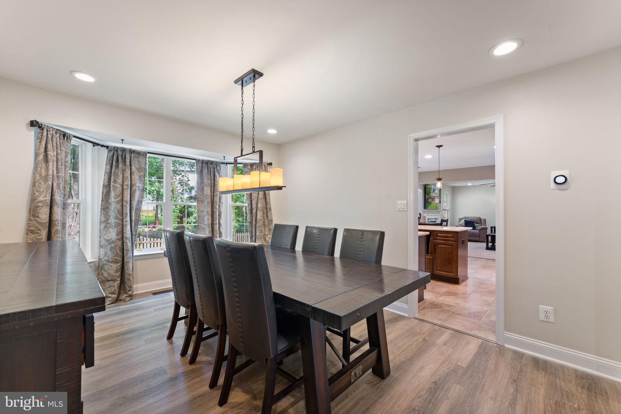 6910 SHARPSBURG DRIVE