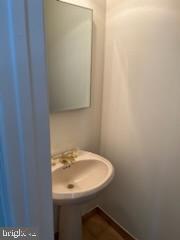 6880 MCLEAN PROVINCE CIRCLE