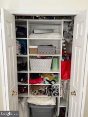 6880 MCLEAN PROVINCE CIRCLE