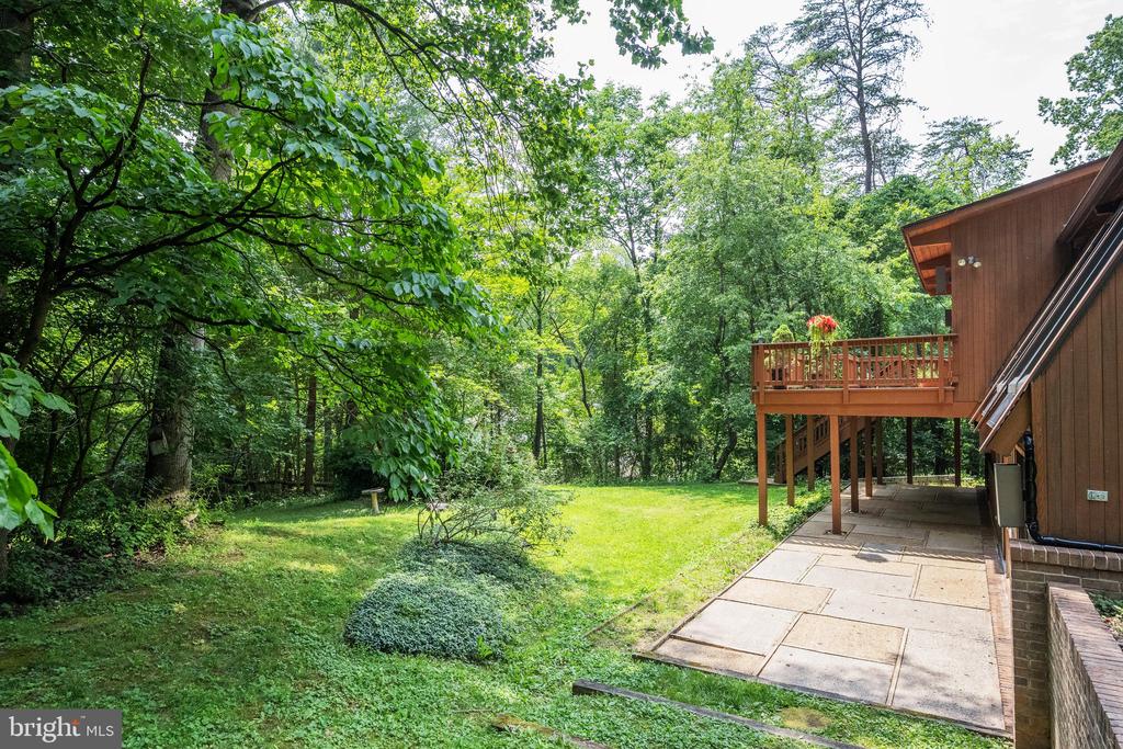 1017 Towlston Rd