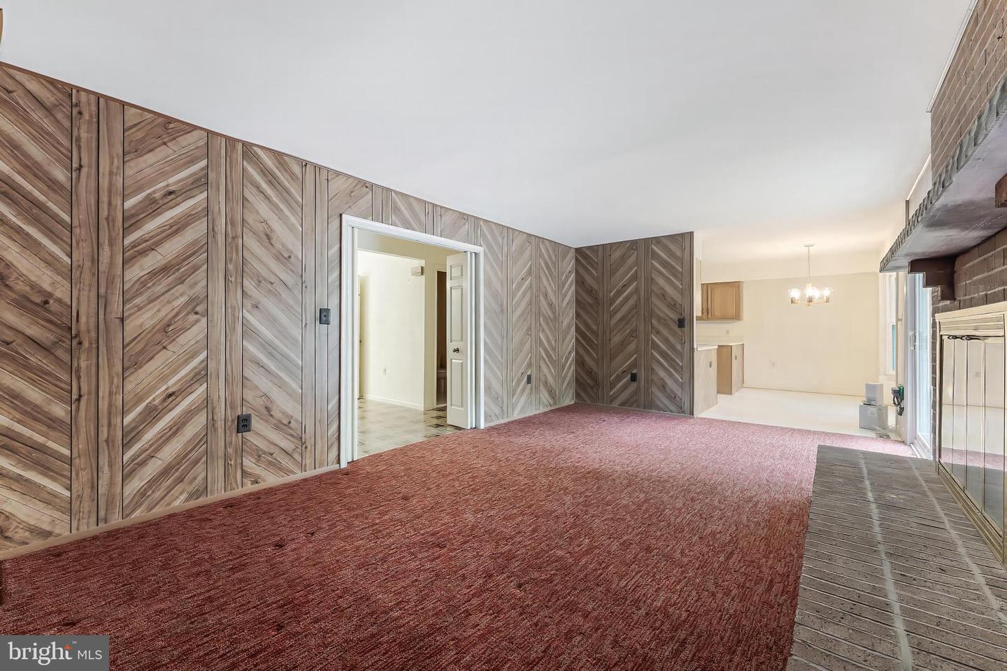 11115 Streamview Ct