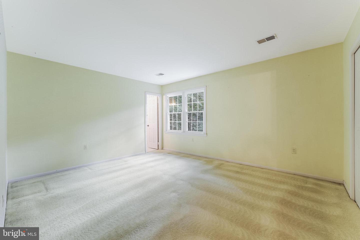 11115 Streamview Ct