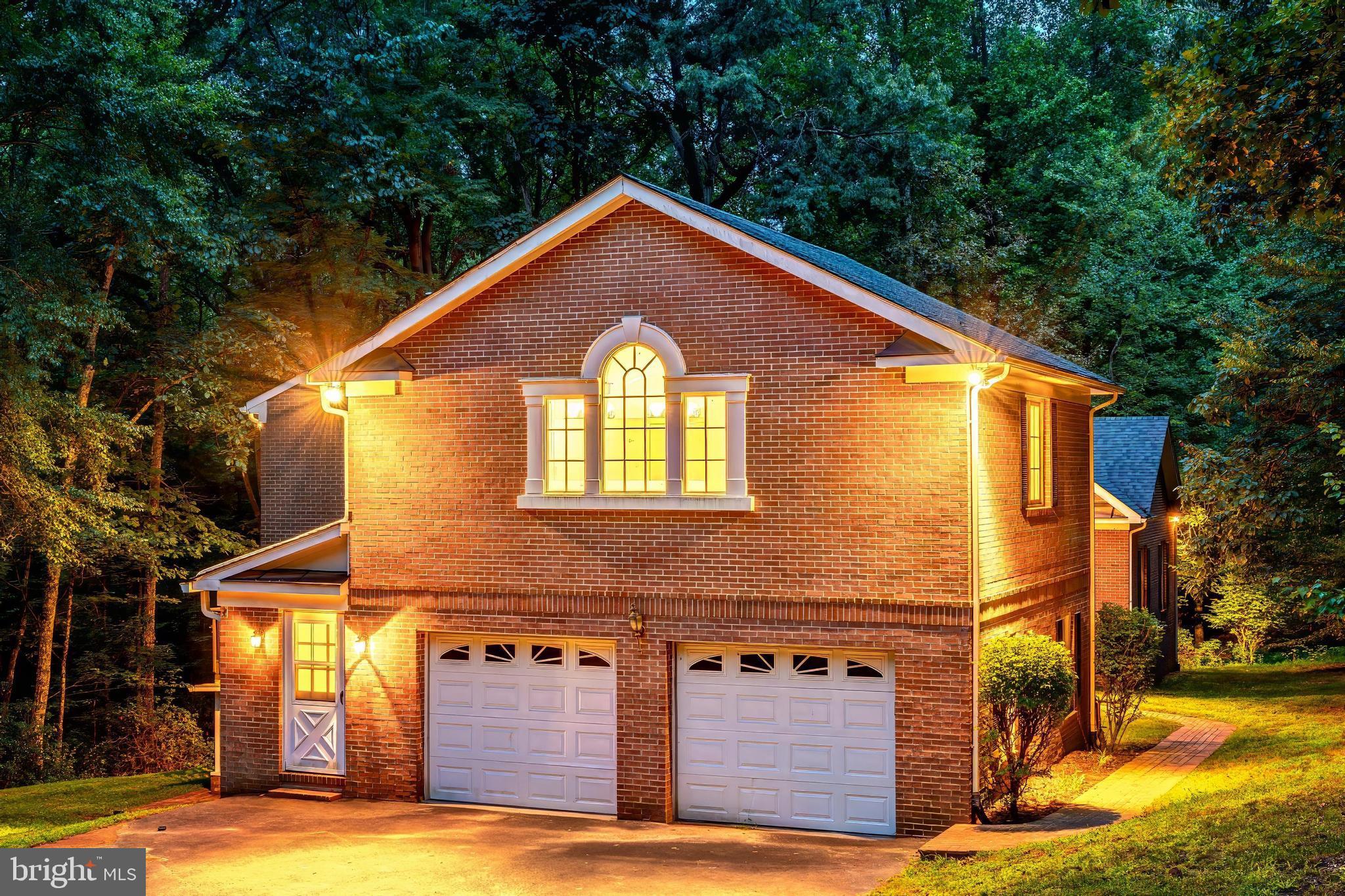 11115 Streamview Ct