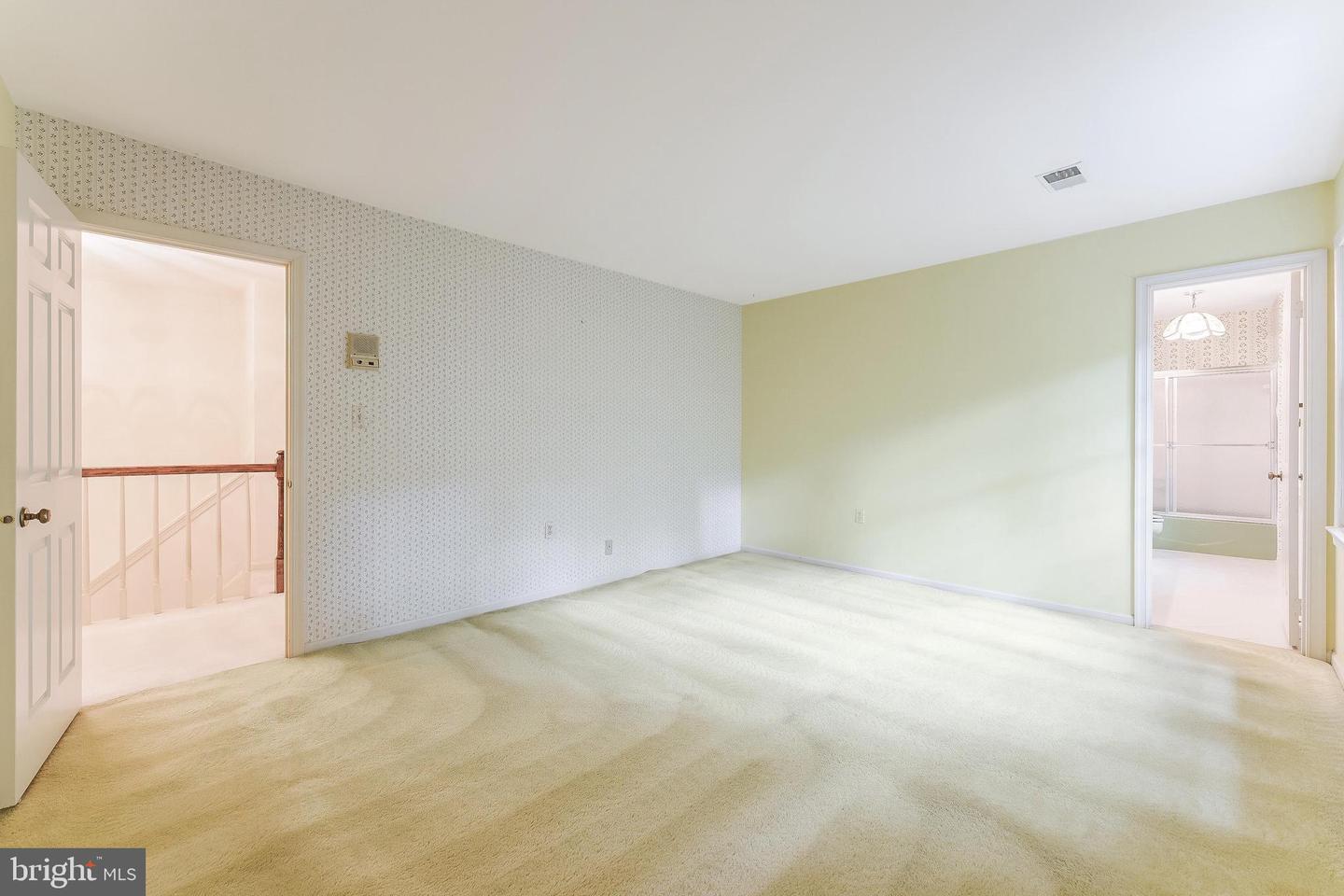 11115 Streamview Ct