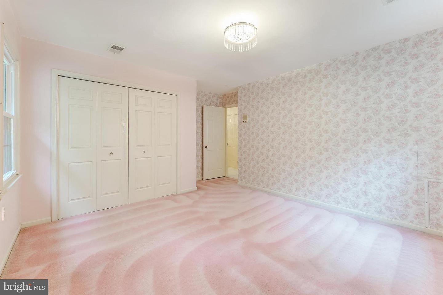 11115 Streamview Ct