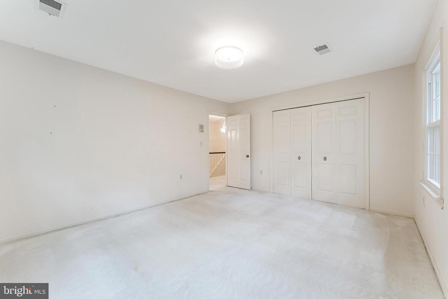 11115 Streamview Ct