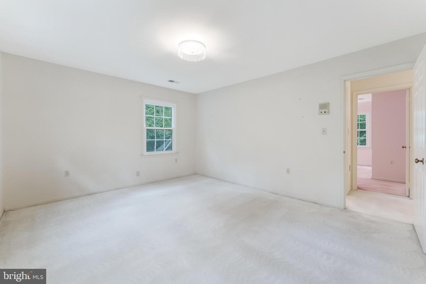 11115 Streamview Ct