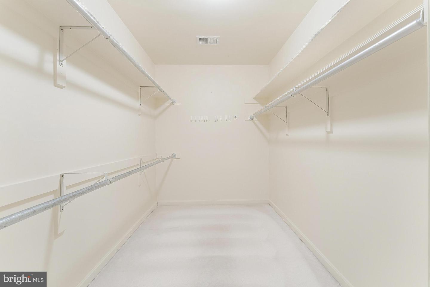 11115 Streamview Ct