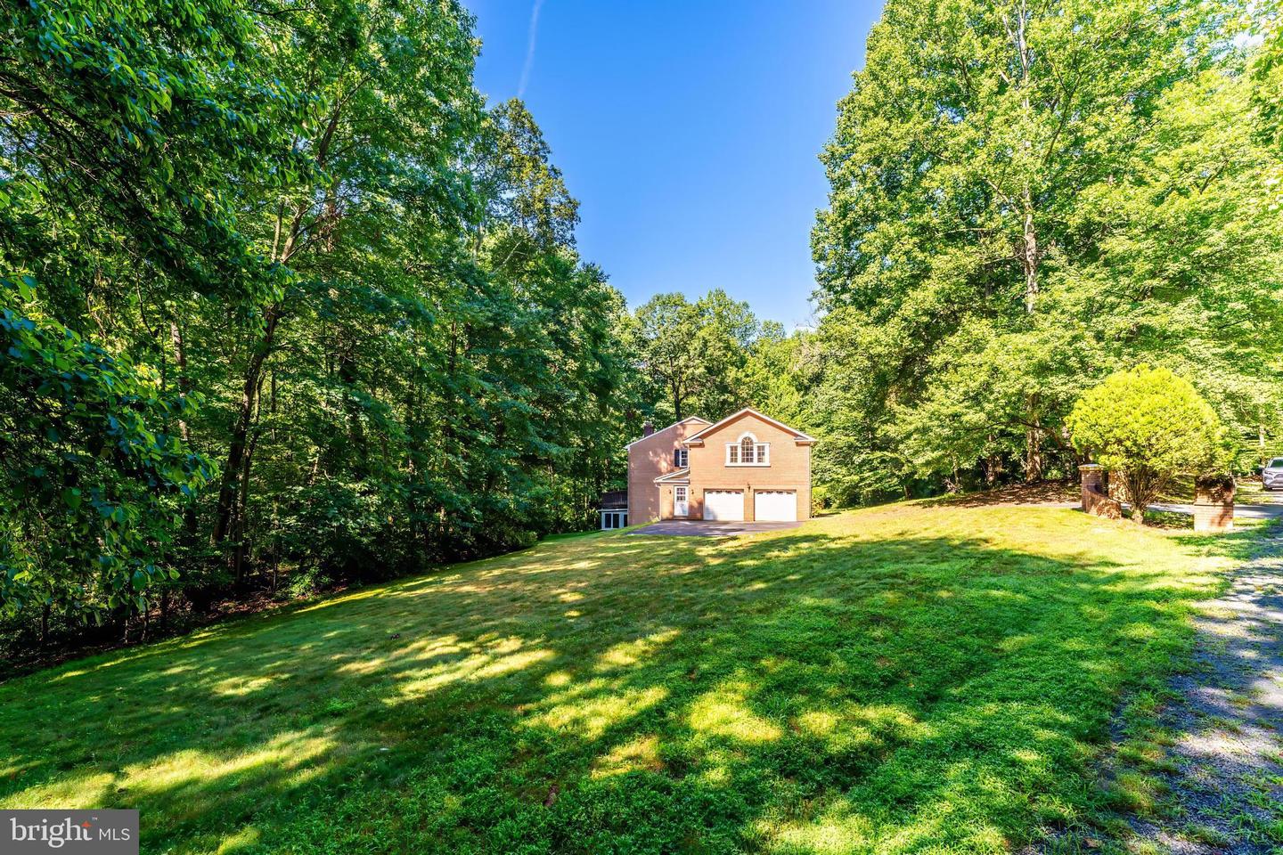 11115 Streamview Ct