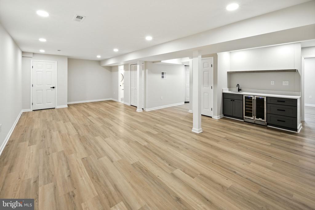 9509 LIBERTY TREE LANE