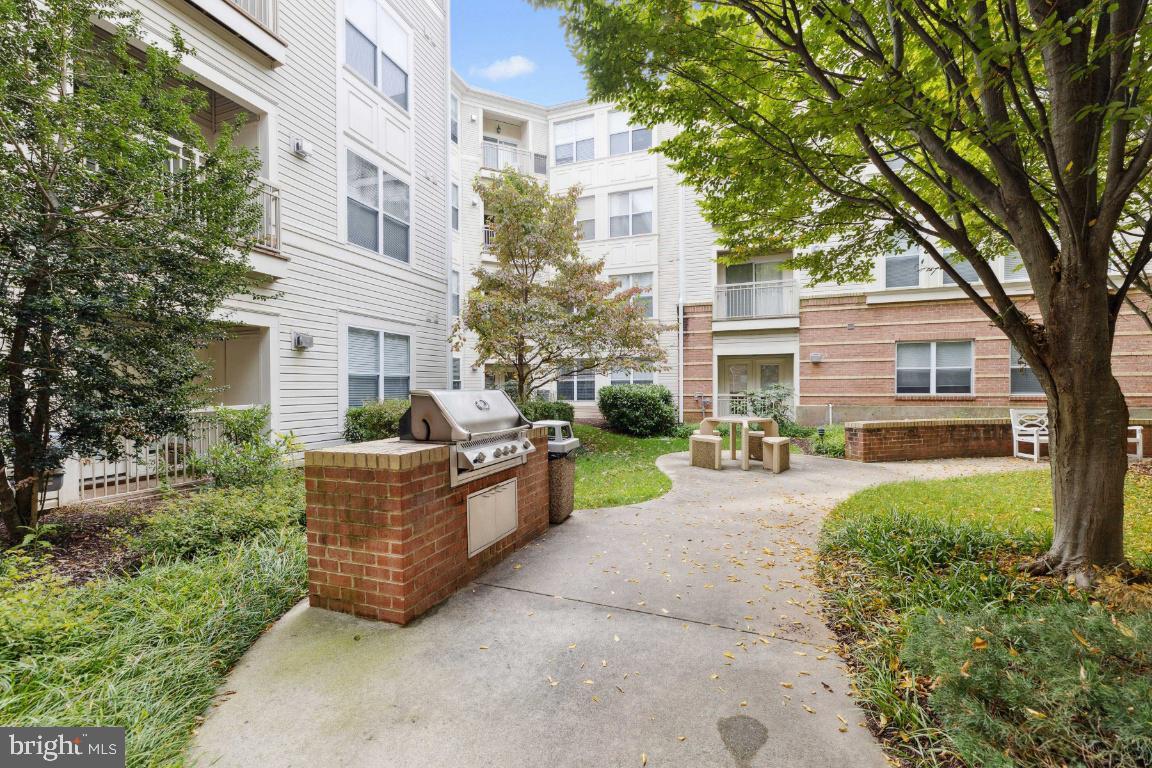 2765 CENTERBORO DRIVE 159