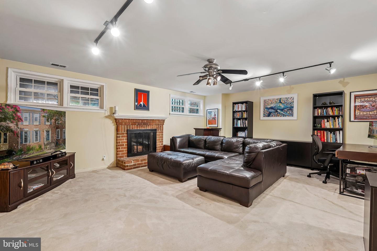 10455 White Granite Ct