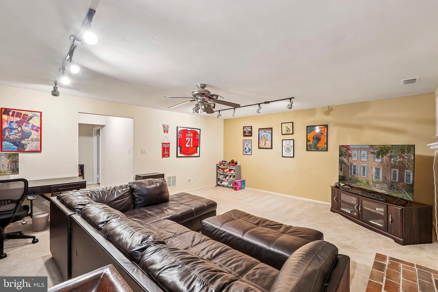 10455 White Granite Ct