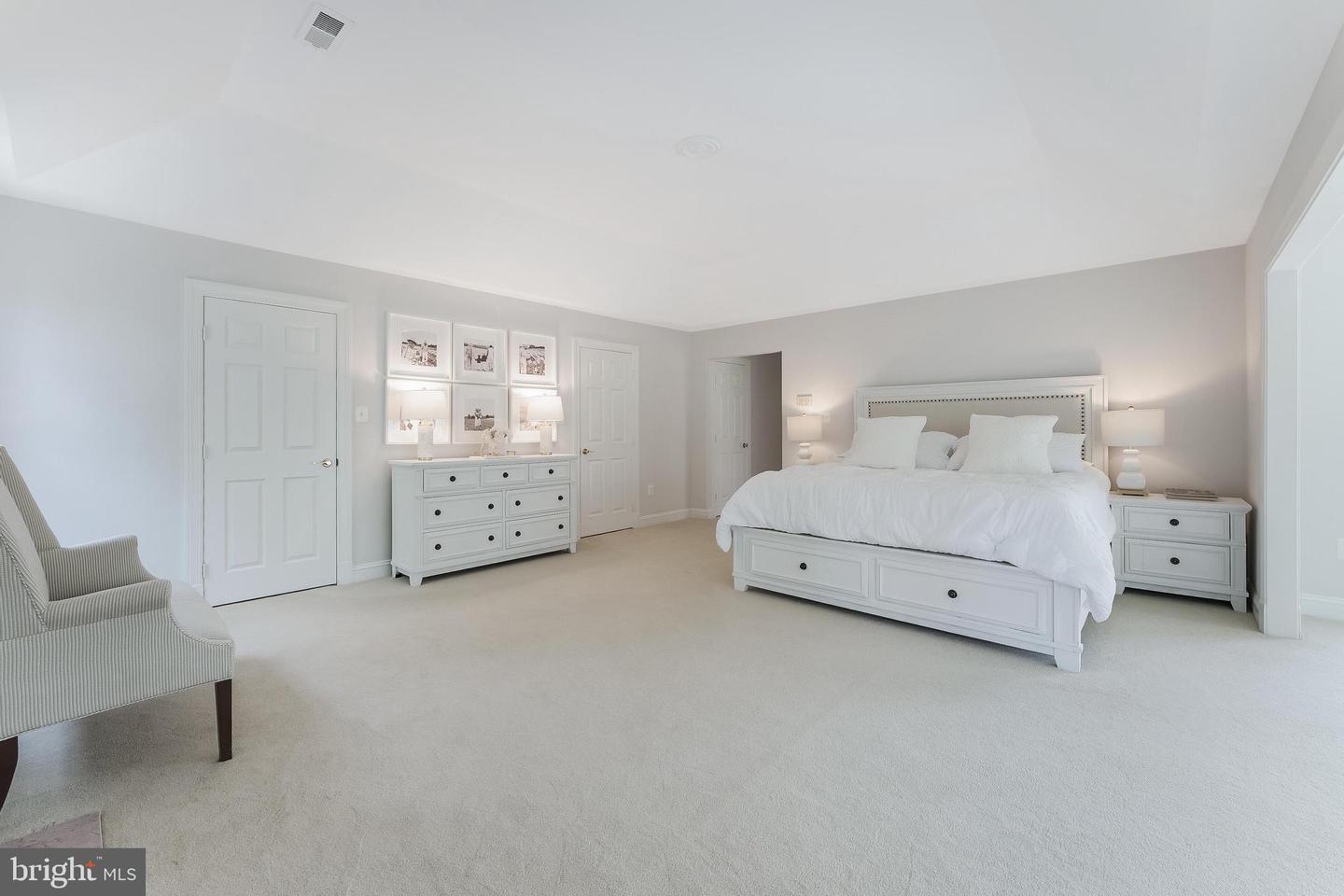 10114 Nedra Dr