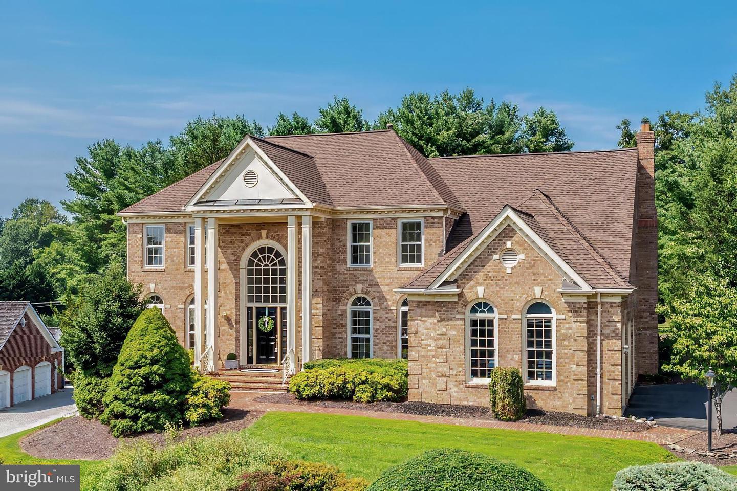 10114 Nedra Dr