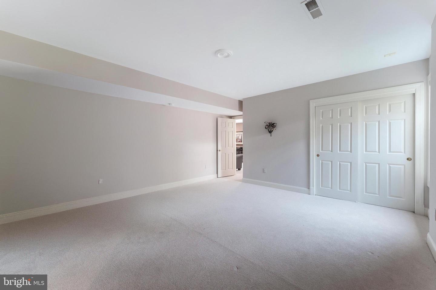 10114 Nedra Dr