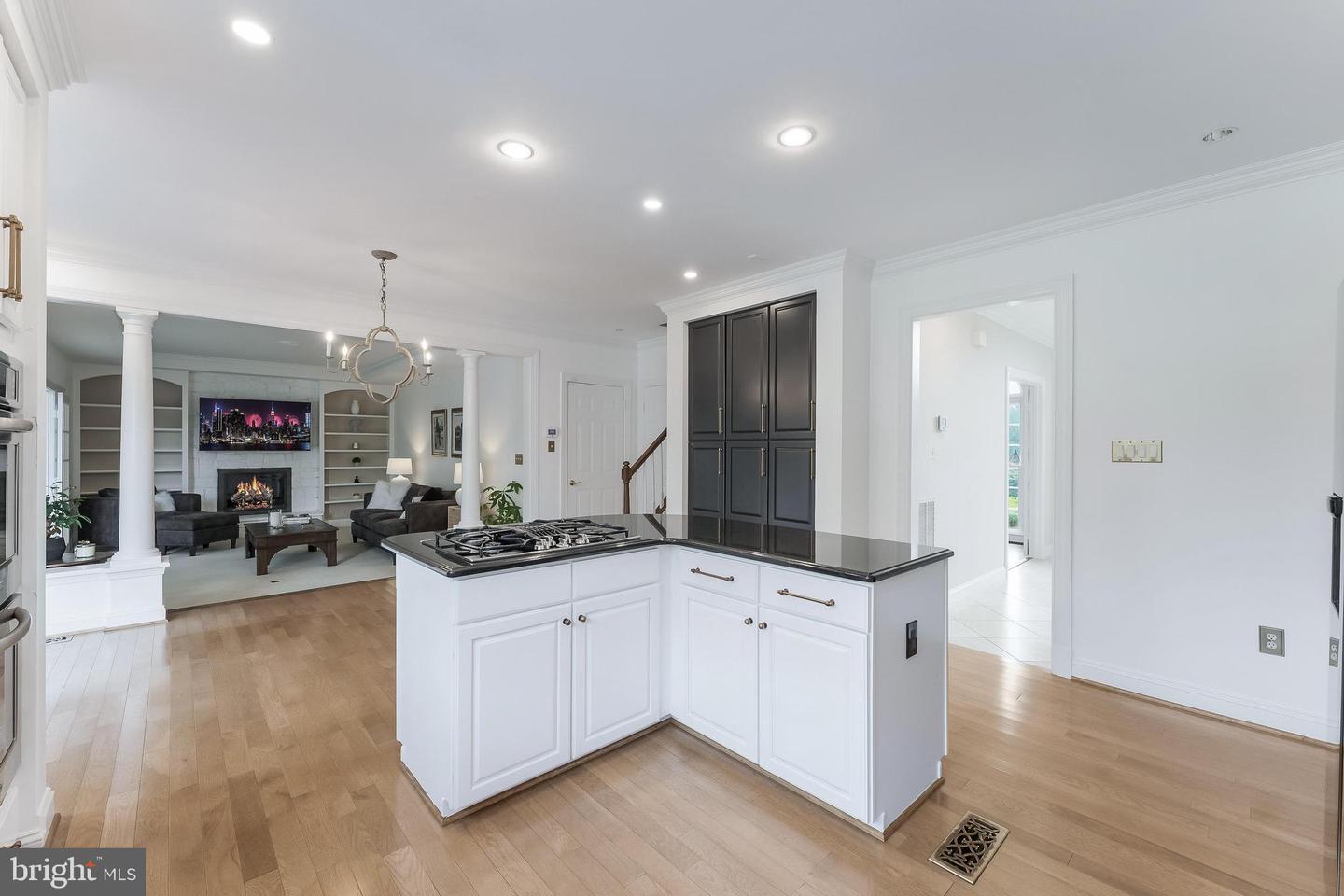 10114 Nedra Dr