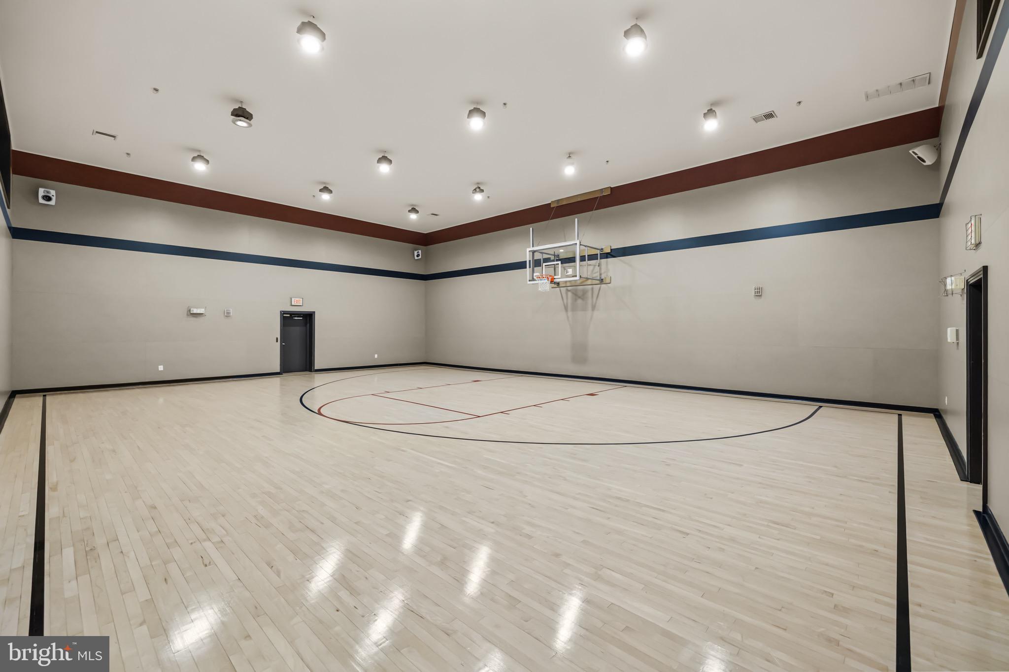 9486 VIRGINIA CENTER BOULEVARD 218