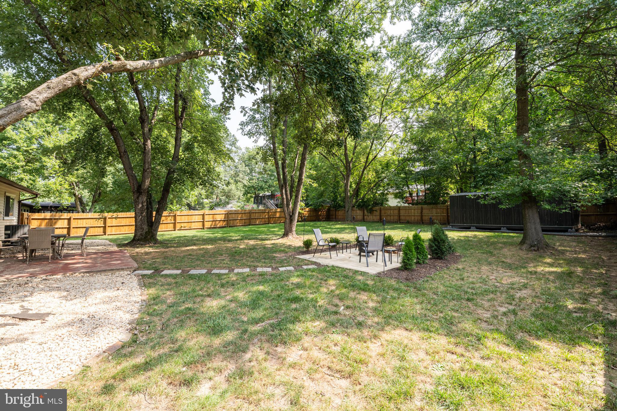 909 MCDANIEL COURT
