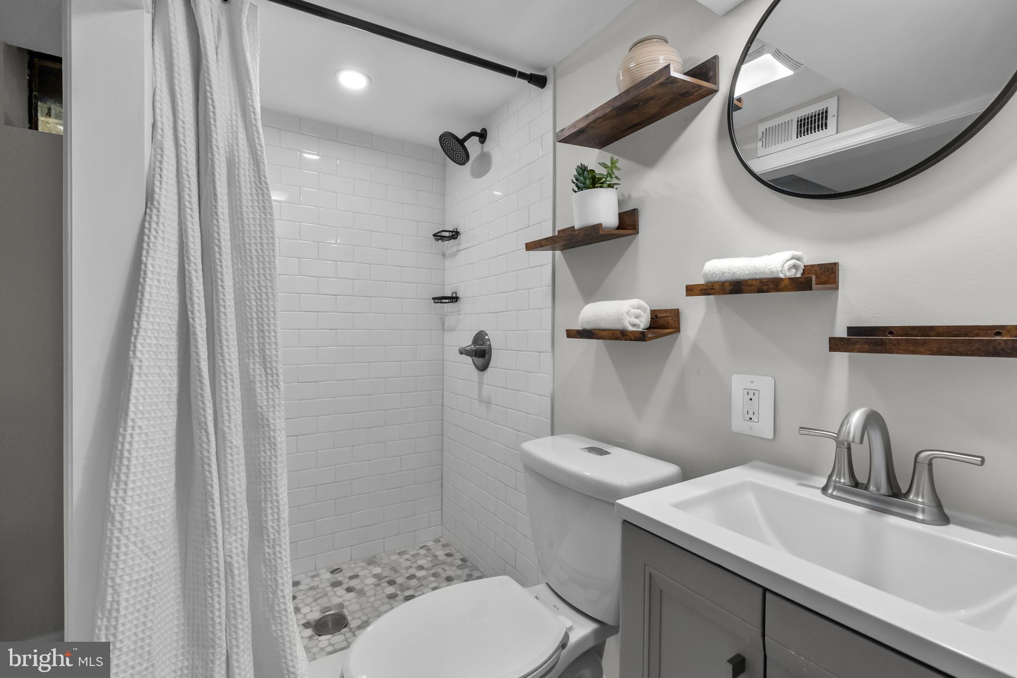 5840 MONTICELLO ROAD