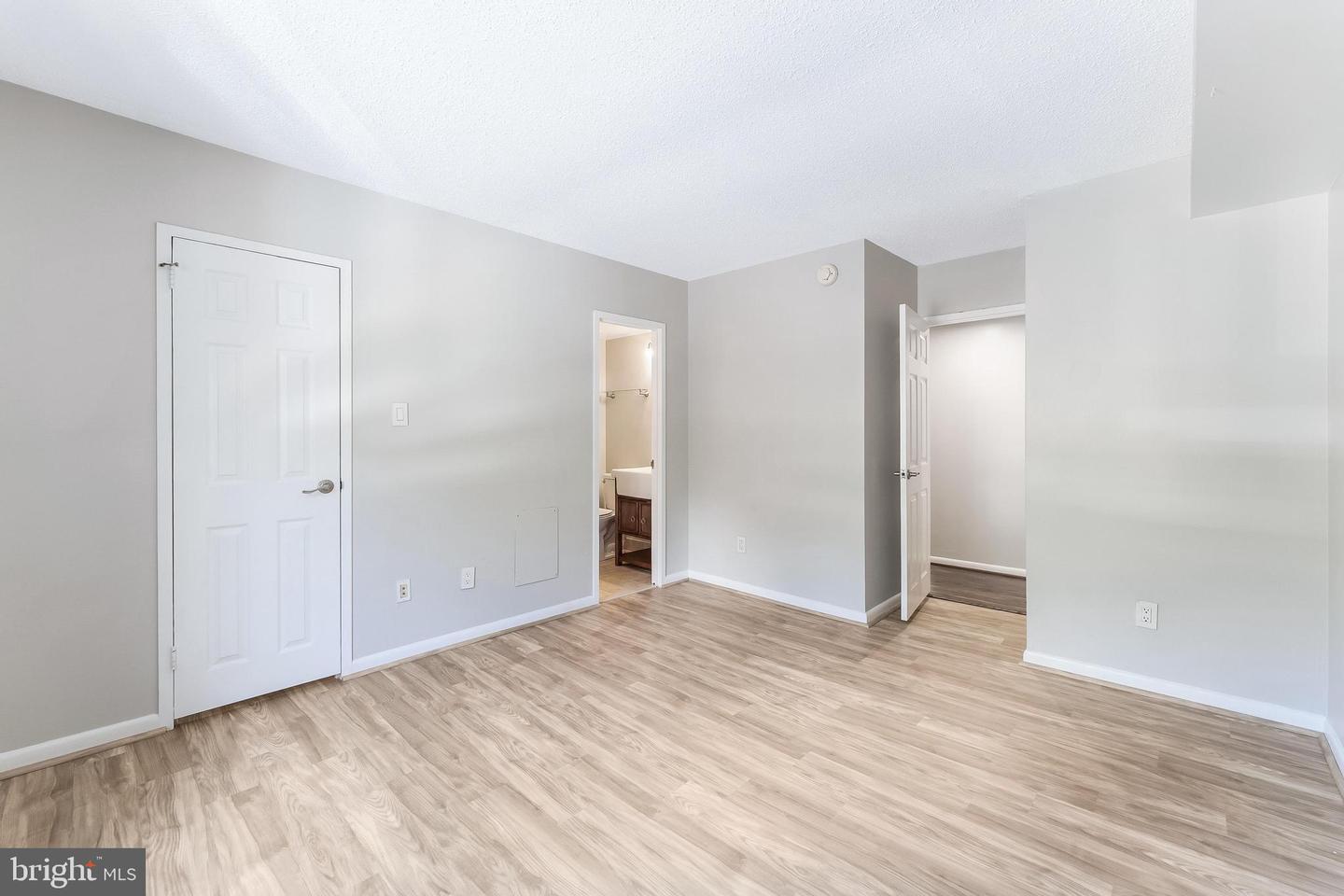 11657 STONEVIEW SQ #97/11C