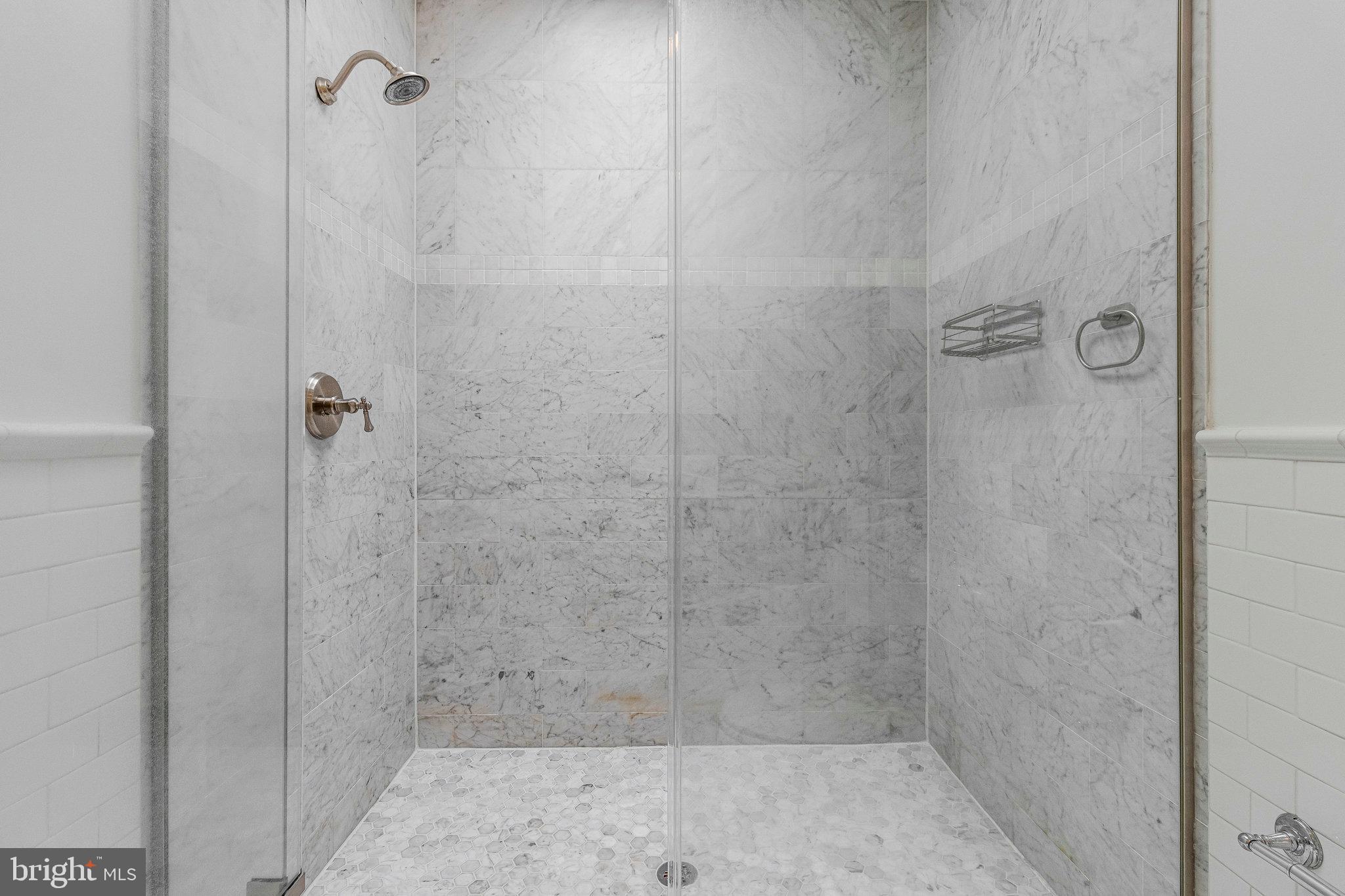 10112 HIGH HILL COURT