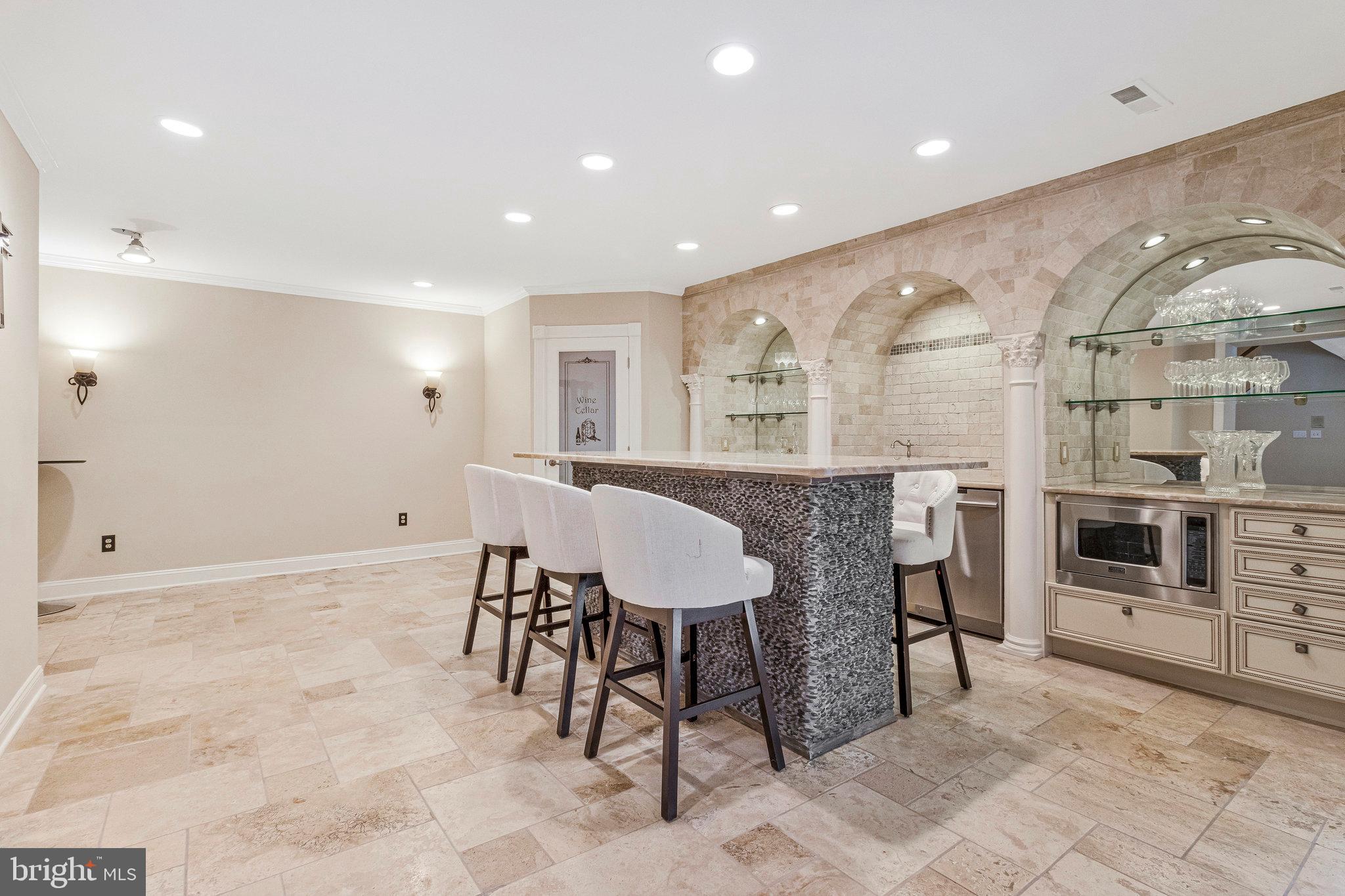 10112 HIGH HILL COURT