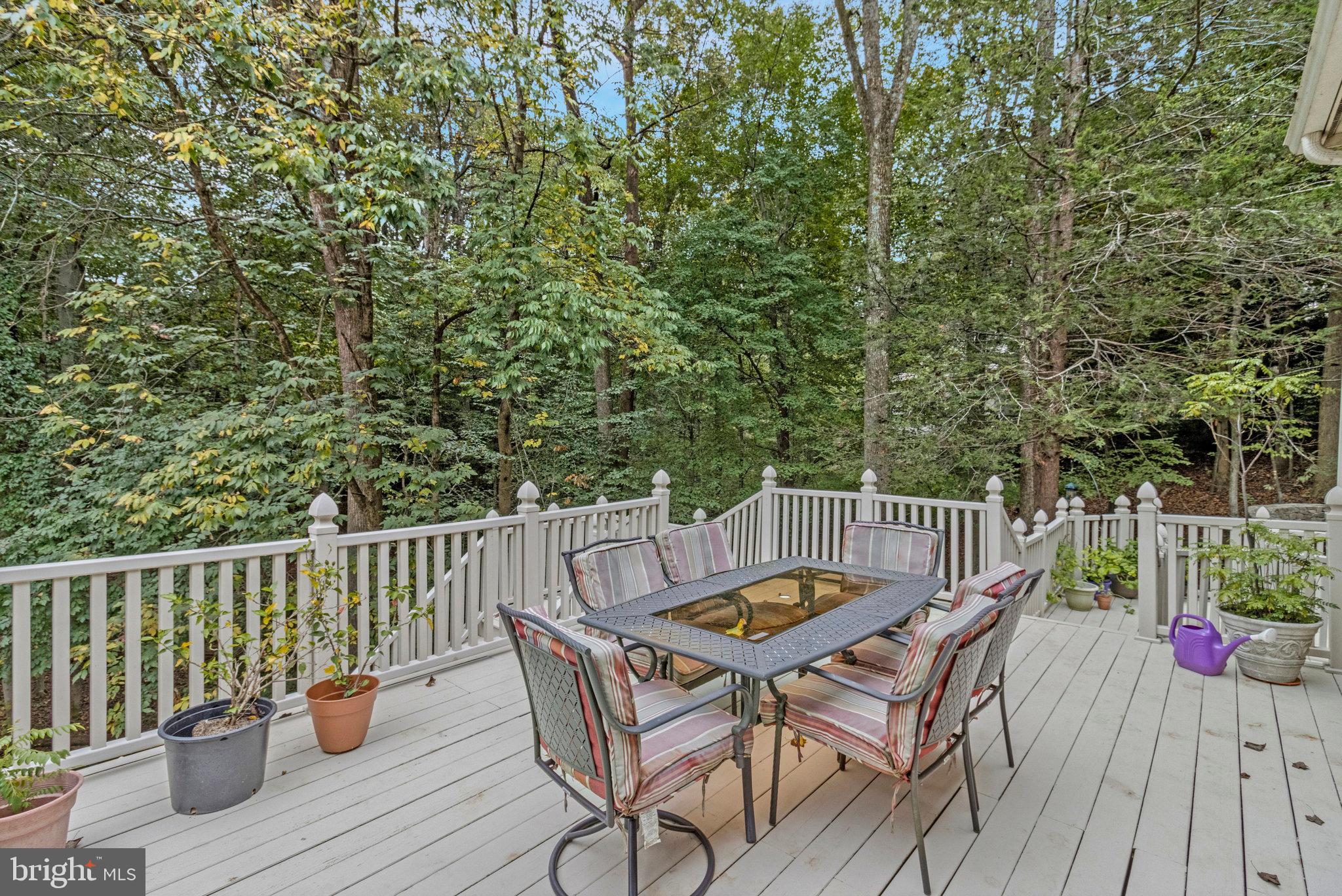 10112 HIGH HILL COURT