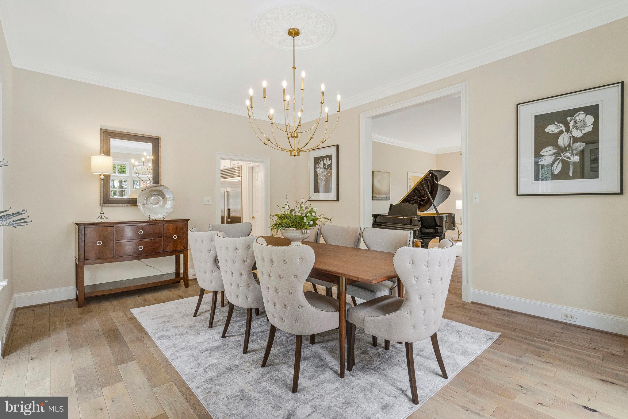 10112 HIGH HILL COURT